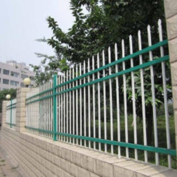 廠家直供鋅鋼護(hù)欄 圍墻護(hù)欄鐵藝圍墻護(hù)欄不銹鋼圍墻護(hù)欄小區(qū)圍墻護(hù)欄