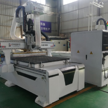 供應(yīng)陜西省 西安、寶雞、咸陽(yáng)的板式定制家具開料雕刻機(jī)工廠價(jià)格？
