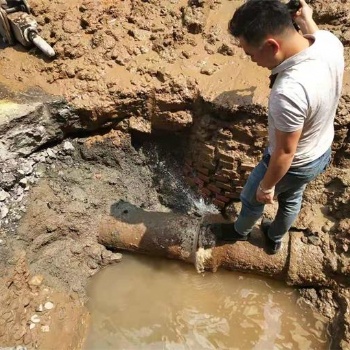 各種埋地水管漏水檢測，疑難暗管漏水檢測，消防管漏水檢測