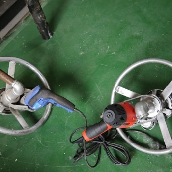 小型電動打井機(jī) 工廠打井機(jī) 工地打樁機(jī) 家用打井機(jī)
