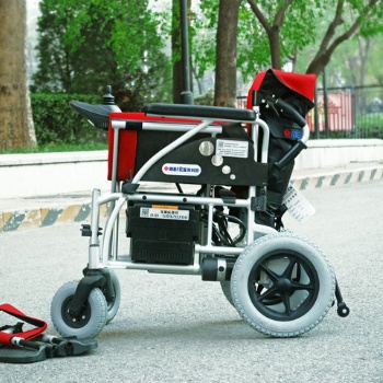北京老年代步車(chē)折疊輪椅電動(dòng)輪椅輕便輪椅