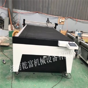 廠家 汽車(chē)內(nèi)飾生產(chǎn)設(shè)備 全包圍絲圈皮革1625汽車(chē)腳墊切割機(jī)
