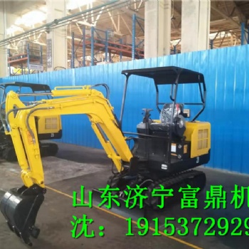 20型 常柴390三缸水冷型挖掘機(jī)
