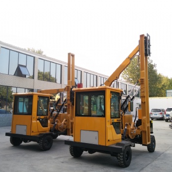 公路護(hù)欄打樁機(jī)的用途 小型公路護(hù)欄打樁機(jī) 浙江公路護(hù)欄打樁機(jī)