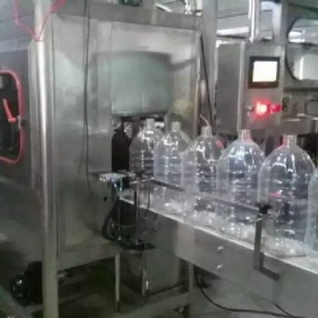 廣東鑫意明灌裝機(jī)全國發(fā)貨