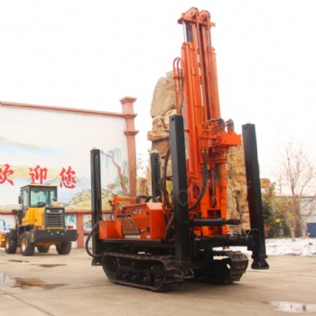 廠家HQZ150履帶打井機(jī) 氣動(dòng)高效水井鉆機(jī) 150米巖石鉆機(jī)