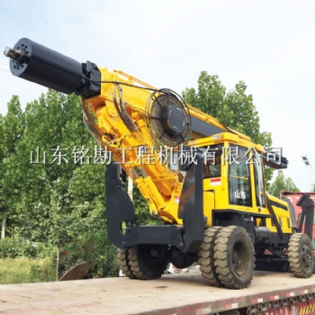 移動(dòng)快速180型輪式旋挖鉆機(jī) 15米大扭矩灌注樁地基施工鉆孔機(jī)