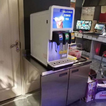 漢堡店可樂機(jī)、可樂機(jī)**配送免費安裝指導(dǎo)價位