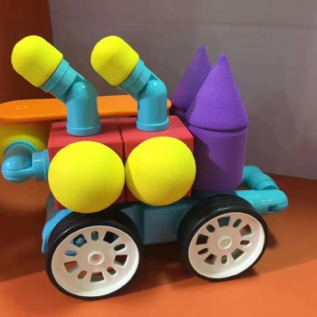 云霞游樂(lè)設(shè)備廠批發(fā)兒童車型拼插積木