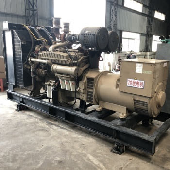 廣東出售550kw二手康明斯柴油發(fā)電機(jī)組