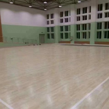 運動地板，成都籃球館木地板**供應商勝楓
