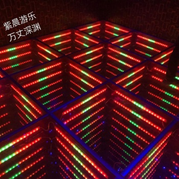 紫晨游樂萬丈深淵設(shè)備齊全