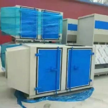 山東環(huán)?；钚蕴肯湓O備移動伸縮房干式噴涂柜設備可加工定制
