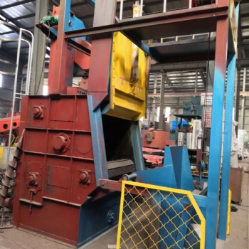 青島鑄機城供應(yīng)Q32履帶式拋丸清理機