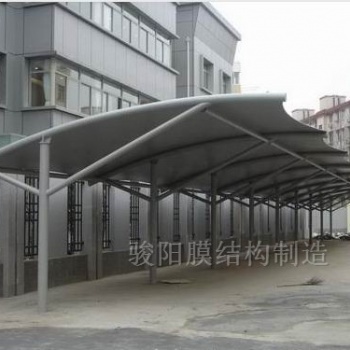 漳州定制款鋼結(jié)構(gòu)車棚 小區(qū)停車棚 汽車遮陽棚價(jià)格實(shí)惠