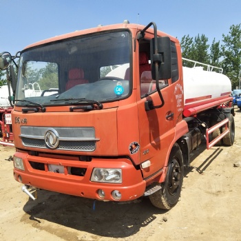 二手灑水車，3噸5噸8噸10噸12噸15噸灑水車，廠家誠信出售