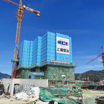廠家現(xiàn)貨高層爬架網 高層施工安全沖孔爬架網 建筑工程爬架網