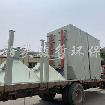 河北省供應(yīng)水泥廠脈沖布袋除塵器，除塵效率好。