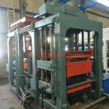 夢(mèng)人機(jī)械工字型護(hù)坡磚機(jī)設(shè)備 免燒六邊形護(hù)坡磚機(jī)生產(chǎn)線