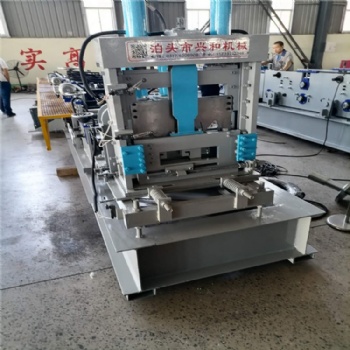 全自動C型鋼機(jī)電腦換型C型鋼機(jī)檁條成型設(shè)備