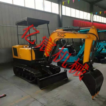 20型小挖掘機(jī) 微型挖機(jī) 工程用小挖機(jī) 挖坑機(jī) 挖溝機(jī) 農(nóng)用小挖機(jī)