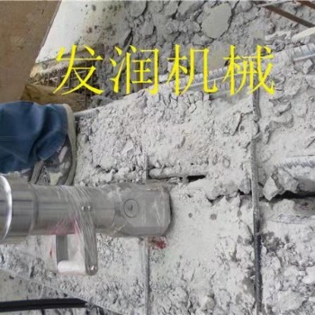 鋼筋混凝土素混凝土拆除設(shè)備說(shuō)明