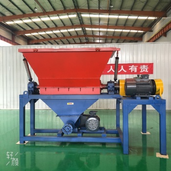養(yǎng)殖場使用的設(shè)備 破碎機(jī)