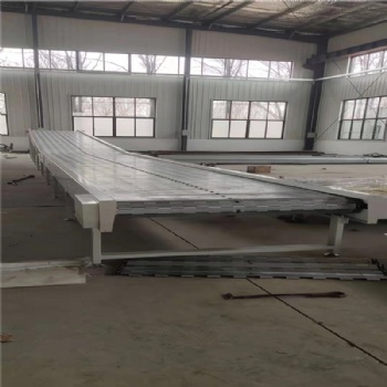 鏈板輸送機(jī)鏈條式板鏈輸送機(jī)折彎鏈板傳送帶廠家
