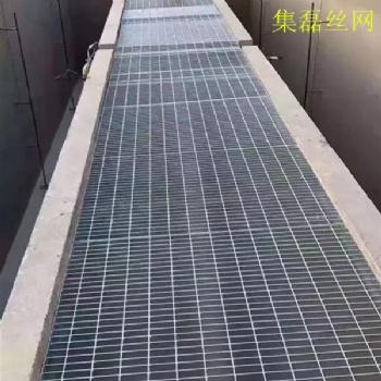 【集磊】格柵板安裝夾&格柵板的價(jià)格