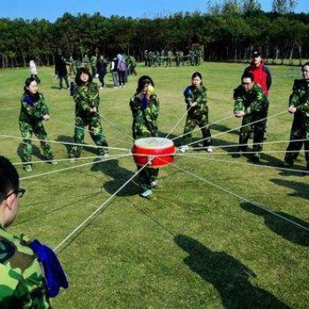 廣州周邊學(xué)校班級(jí)親子秋游戶外體驗(yàn)