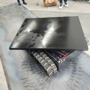 甘肅電動(dòng)履帶底盤廠家，液壓履帶底盤，齒輪變速箱履帶底盤熱賣