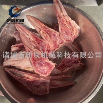 脫骨機(jī)不銹鋼分割鋸鴨頭分半機(jī)諸城雞鴨頭劈半機(jī)麻辣鴨頭切半生產(chǎn)線