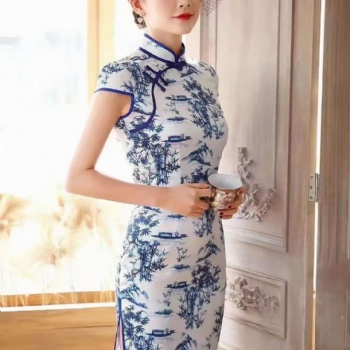 成都服裝批發馬如龍女士旗袍中國風民族風小禮服源女裝折扣