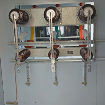 DFKW-40.5/630-2帶隔離開關35KV電纜分接箱專業(yè)制造
