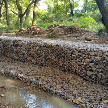 格賓石籠生產(chǎn)廠家A格賓石籠源頭廠家A全自動機(jī)械翻邊格賓石籠