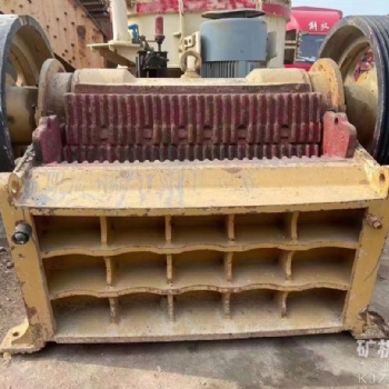 黎明重工250*1200鄂式破碎機，9成新