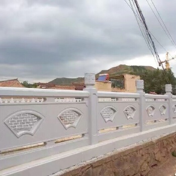 湖北仿木欄桿仿樹藤欄桿咨詢藝高景觀廠家園林景觀產(chǎn)品毛坯報(bào)價(jià)