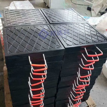 現(xiàn)貨供應(yīng)起重機(jī)專(zhuān)用支腿墊板 可加工定做 高耐磨起重機(jī)支腿墊板