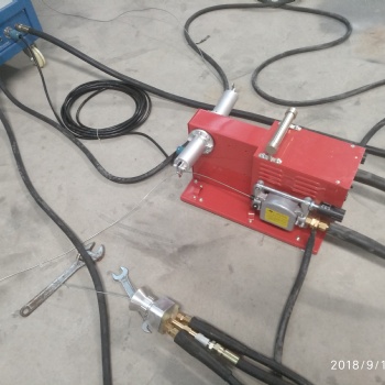 供應(yīng)噴銅機(jī)、工藝品噴銅機(jī)、電弧噴銅機(jī) 導(dǎo)電噴銅