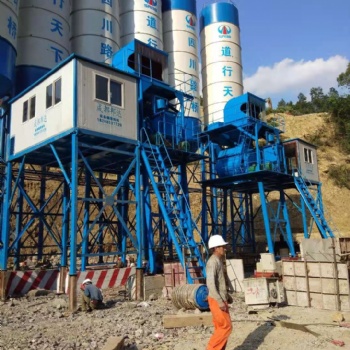 成都萬欣邦達(dá)機(jī)械制造有限公司混凝土攪拌站