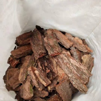天然松樹皮濾料生產(chǎn)廠家供應(yīng) 生物除臭松麟規(guī)格齊全