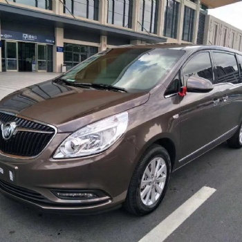 長(zhǎng)沙租車帶司機(jī)一般多少錢一天