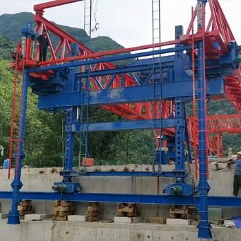云南曲靖架橋機(jī)租賃40m180t橋機(jī)現(xiàn)場拼裝