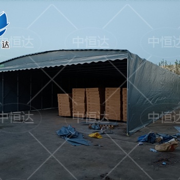球場(chǎng)頂上電動(dòng)遮陽(yáng)遮雨棚-固定倉(cāng)儲(chǔ)蓬-重慶市廠家定做