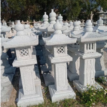 石雕石燈，仿古舊大理石，石燈籠公園庭院