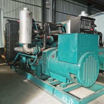 便宜出售銷售三臺(tái)二手800千瓦柴油發(fā)電機(jī)組九成新
