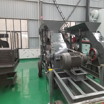 小型錘式破碎機(jī) 赤鐵礦沙場(chǎng)錘式破碎機(jī) 建筑垃圾破碎制砂設(shè)備