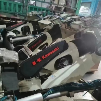 供應川崎BT200L,焊接機器人，二手機器人，碼垛機器人，上下料機器人