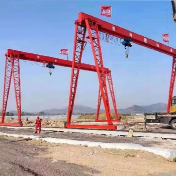 出售20噸25噸卷揚(yáng)機(jī)雙主梁龍門吊 32噸小車起重機(jī) 5噸花架行車 3噸簡(jiǎn)易龍門架