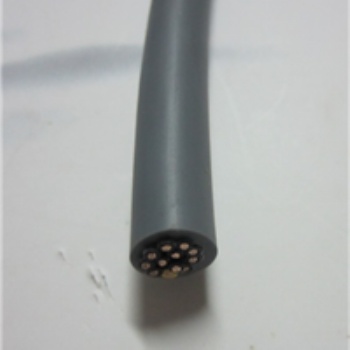 機(jī)器人電纜 360度扭轉(zhuǎn) 24小時移動使用 耐折 耐磨損 丁腈彈性體外護(hù)套